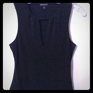 Keyhole tank top express